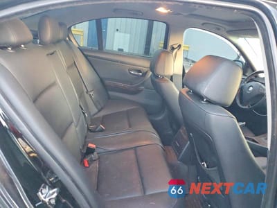 Zdjęcie 10 z 12 samochodu: 2006 BMW 325 I VIN:WBAVB13596PT23618 - miniatura