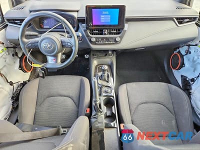 Zdjęcie 8 z 12 samochodu: 2023 TOYOTA GR COROLLA CORE VIN:JTNABAAEXPA006029 - miniatura