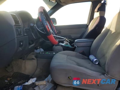 Zdjęcie 7 z 13 samochodu: 2004 CHEVROLET COLORADO VIN:1GCCS136148112567 - miniatura