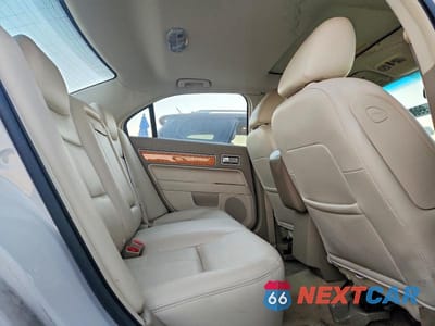 Zdjęcie 10 z 12 samochodu: 2009 LINCOLN MKZ VIN:3LNHM26T49R602672 - miniatura