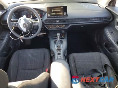 Zdjęcie 8 z 12 samochodu: 2025 HONDA HR-V LX VIN:3CZRZ2H39SM755956 - miniatura