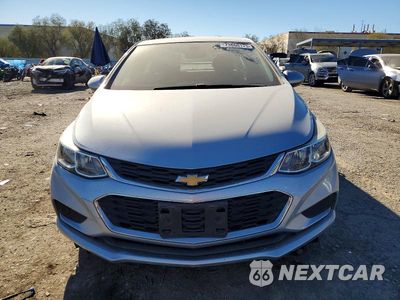 Piąte zdjęcie samochodu w środku: 2018 CHEVROLET CRUZE LS VIN:1G1BC5SM0J7196018 - miniatura