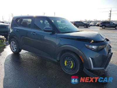 Czwarte zdjęcie samochodu z boku: 2025 KIA SOUL LX VIN:KNDJ23AUXS7248641 - miniatura