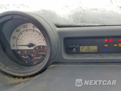 Zdjęcie 9 z 13 samochodu: 2005 TOYOTA SCION XB VIN:JTLKT334454001138 - miniatura