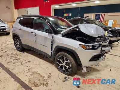 Czwarte zdjęcie samochodu z boku: 2024 JEEP COMPASS LIMITED VIN:3C4NJDCN0RT107356 - miniatura