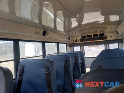 Zdjęcie 6 z 10 samochodu: 2014 CHEVROLET EXPRESS SCHOOL BUS VIN:1GB0G2BA7E1160637 - miniatura