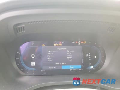 Zdjęcie 9 z 11 samochodu: 2023 VOLVO XC60 PLUS VIN:YV4L12RW0P1331482 - miniatura