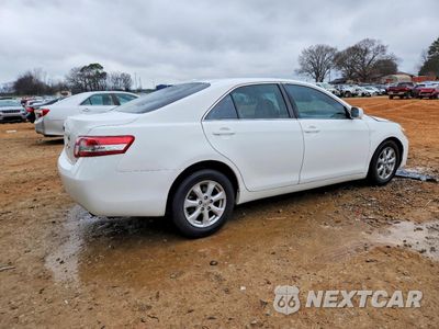 Trzecie zdjęcie samochodu z tyłu: 2011 TOYOTA CAMRY LE VIN:4T1BF3EKXBU660556 - miniatura
