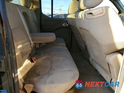 Zdjęcie 10 z 12 samochodu: 2007 NISS FRONTIER CREW CAB LE VIN:1N6AD07U27C402710 - miniatura