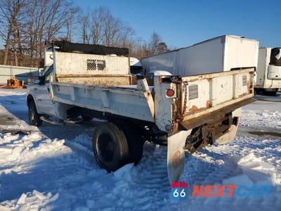 Drugie zdjęcie samochodu z przodu: 2002 FORD F450 SUPER DUTY DUMP TRUCK VIN:1FDXF46F22EA18341 - miniatura