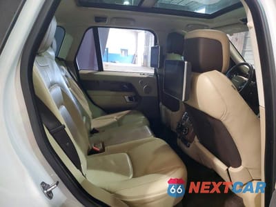 Zdjęcie 11 z 14 samochodu: 2018 LAND ROVER RANGE ROVER HSE VIN:SALGS2SVXJA385424 - miniatura