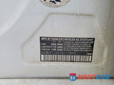 Zdjęcie 12 z 12 samochodu: 2007 MERCEDES-BENZ E 320 CDI VIN:WDBUF22X97B117885 - miniatura