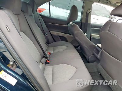 Zdjęcie 10 z 14 samochodu: 2018 TOYOTA CAMRY L VIN:4T1B11HK3JU538778 - miniatura