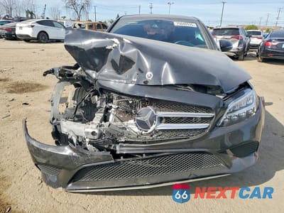 Piąte zdjęcie samochodu w środku: 2020 MERCEDES-BENZ C 300 VIN:WDDWF8DB0LR526735 - miniatura