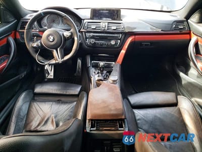 Zdjęcie 8 z 13 samochodu: 2015 BMW M4 VIN:WBS3R9C58FK335284 - miniatura