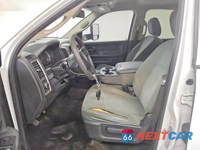 Zdjęcie 7 z 11 samochodu: 2015 RAM 2500 ST VIN:3C6UR5HJ4FG586893 - miniatura