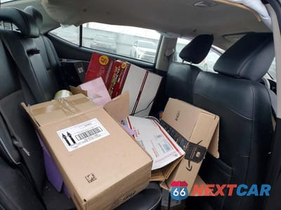 Zdjęcie 10 z 12 samochodu: 2015 TOYOTA COROLLA S PLUS VIN:2T1BURHE2FC307086 - miniatura