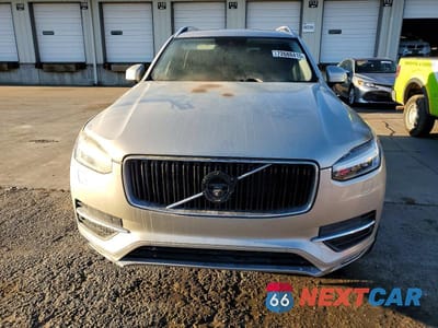 Piąte zdjęcie samochodu w środku: 2016 VOLVO XC90 T6 VIN:YV4A22PK5G1001518 - miniatura