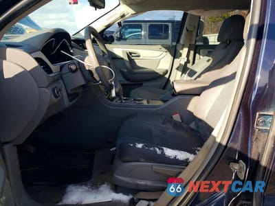 Zdjęcie 7 z 12 samochodu: 2017 CHEVROLET TRAVERSE LS VIN:1GNKRFEDXHJ110726 - miniatura