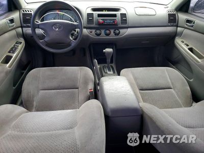 Zdjęcie 8 z 14 samochodu: 2002 TOYOTA CAMRY LE VIN:4T1BE30K42U552637 - miniatura