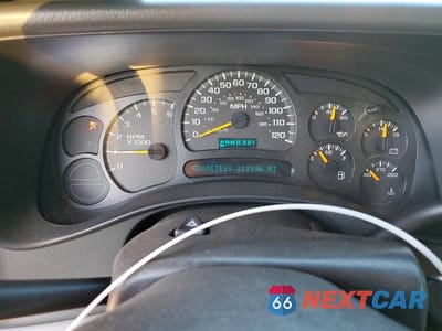 Zdjęcie 9 z 13 samochodu: 2005 GMC YUKON XL K1500 VIN:3GKFK16Z75G118909 - miniatura