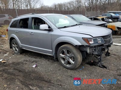 Czwarte zdjęcie samochodu z boku: 2017 DODGE JOURNEY CROSSROAD VIN:3C4PDCGB2HT579261 - miniatura