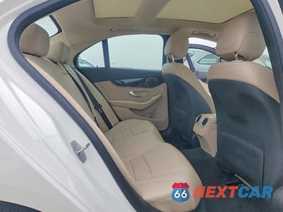 Zdjęcie 10 z 13 samochodu: 2017 MERCEDES-BENZ C 300 VIN:55SWF4JBXHU229328 - miniatura