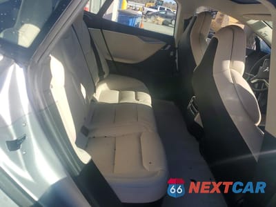 Zdjęcie 10 z 13 samochodu: 2017 TESLA MODEL S VIN:5YJSA1E27HF231691 - miniatura