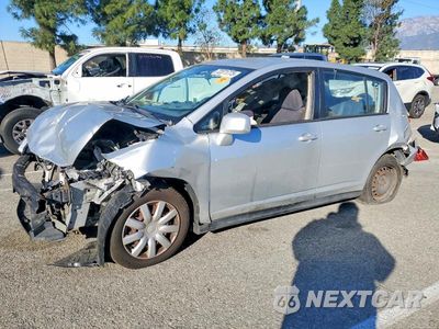 2008 NISSAN VERSA S 3N1BC13E08L408867 - główne zdjęcie licytacji z USA - miniatura