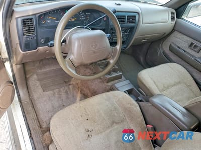 Zdjęcie 8 z 13 samochodu: 1998 TOYOTA TACOMA XTRACAB VIN:4TAVL52N8WZ065441 - miniatura