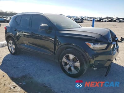 Czwarte zdjęcie samochodu z boku: 2021 VOLVO XC40 T5 MOMENTUM VIN:YV4162UK8M2600508 - miniatura