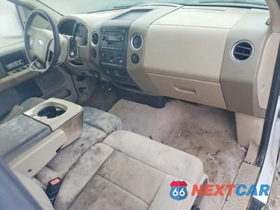 Zdjęcie 8 z 12 samochodu: 2004 FORD F150 VIN:1FTVX14524NA56866 - miniatura