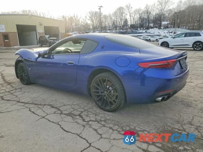 Drugie zdjęcie samochodu z przodu: 2024 MASERATI GRANTURISMO MODENA VIN:ZAMBMVBB8RX441383 - miniatura