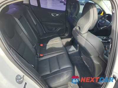 Zdjęcie 10 z 11 samochodu: 2024 VOLVO S60 PLUS VIN:7JRH60FL8RG296233 - miniatura