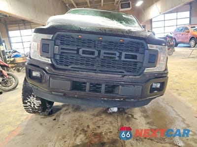 Piąte zdjęcie samochodu w środku: 2018 FORD F150 SUPERCREW VIN:1FTEW1CG9JFB51307 - miniatura