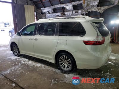 Drugie zdjęcie samochodu z przodu: 2018 TOYOTA SIENNA XLE 8-PASSENGER VIN:5TDYZ3DC1JS956407 - miniatura