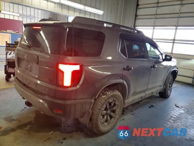 Trzecie zdjęcie samochodu z tyłu: 2026 HONDA PASSPORT TRAILSPORT ELITE VIN:5FNYF9H8XTB044691 - miniatura