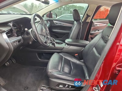 Zdjęcie 7 z 12 samochodu: 2018 CADILLAC XT5 LUXURY VIN:1GYKNCRS9JZ197662 - miniatura