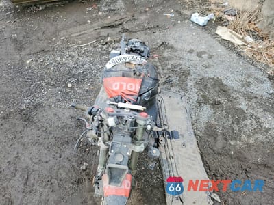 Piąte zdjęcie samochodu w środku: 2011 KAWASAKI ZX1000 J VIN:JKAZXCJ17BA003819 - miniatura