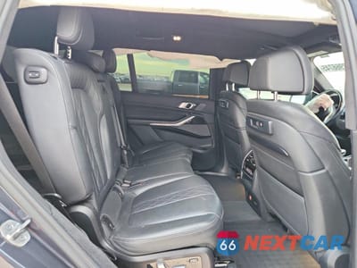 Zdjęcie 11 z 14 samochodu: 2022 BMW X7 M50I VIN:5UXCX6C09N9K08967 - miniatura