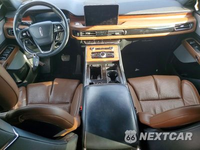 Zdjęcie 8 z 14 samochodu: 2022 LINCOLN AVIATOR RESERVE VIN:5LM5J7XC3NGL06824 - miniatura