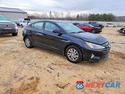 Czwarte zdjęcie samochodu z boku: 2019 HYUNDAI ELANTRA SE VIN:5NPD74LF8KH496711 - miniatura