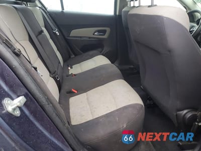 Zdjęcie 10 z 14 samochodu: 2014 CHEVROLET CRUZE LS VIN:1G1PA5SH9E7343408 - miniatura