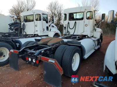 Czwarte zdjęcie samochodu z boku: 2017 KENWORTH CONSTRUCTION T400 VIN:3BKBA28X0HF158957 - miniatura