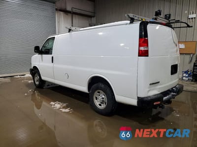 Drugie zdjęcie samochodu z przodu: 2019 CHEVROLET EXPRESS DELIVERY VAN VIN:1GCWGAFP2K1161916 - miniatura