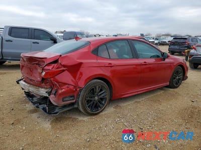 Trzecie zdjęcie samochodu z tyłu: 2025 TOYOTA CAMRY XSE VIN:4T1DAACK8SU021641 - miniatura