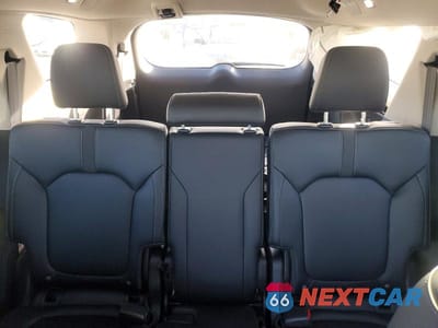 Zdjęcie 10 z 12 samochodu: 2025 HONDA PILOT EXL VIN:5FNYG2H49SB043922 - miniatura