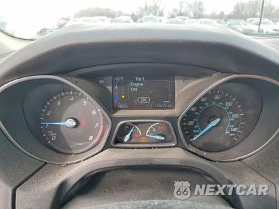 Zdjęcie 9 z 12 samochodu: 2014 FORD FOCUS TITANIUM VIN:1FADP3N29EL184195 - miniatura