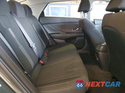 Zdjęcie 10 z 12 samochodu: 2025 HYUNDAI ELANTRA BLUE VIN:KMHLM4DJ0SU164478 - miniatura