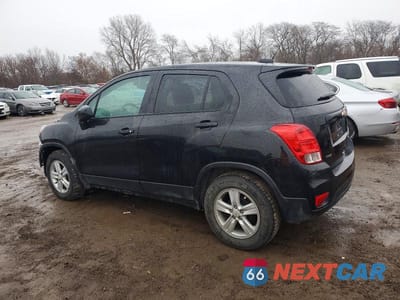 Drugie zdjęcie samochodu z przodu: 2020 CHEVROLET TRAX LS VIN:KL7CJKSB7LB023267 - miniatura